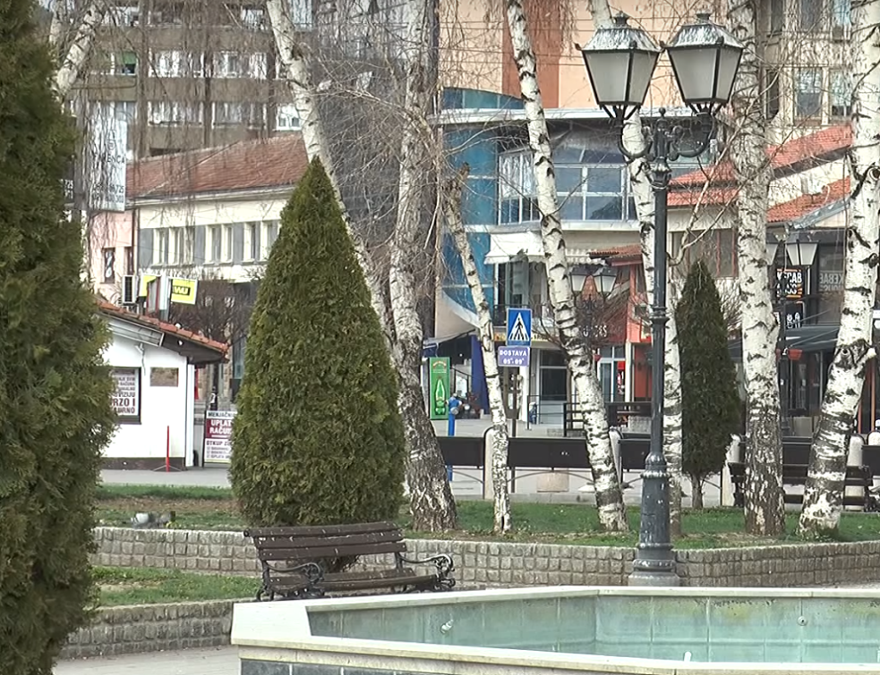 Pazar je novo zarište, građani nisu poštovali <span style='color:red;'><b>mere države</b></span>